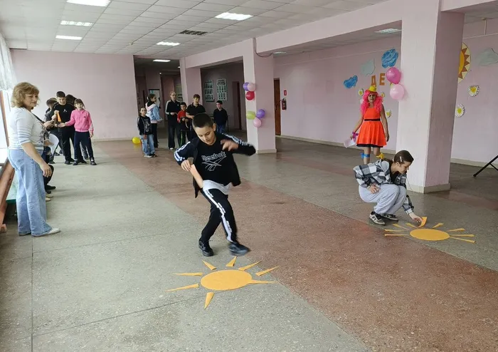 10 (3)