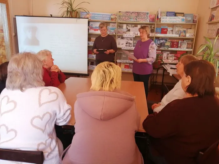 photo_5224713457029027095_y