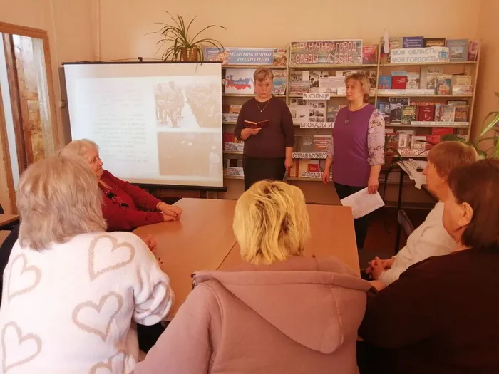 photo_5224713457029027099_y